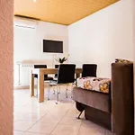 Mila Appartement Podstrana
